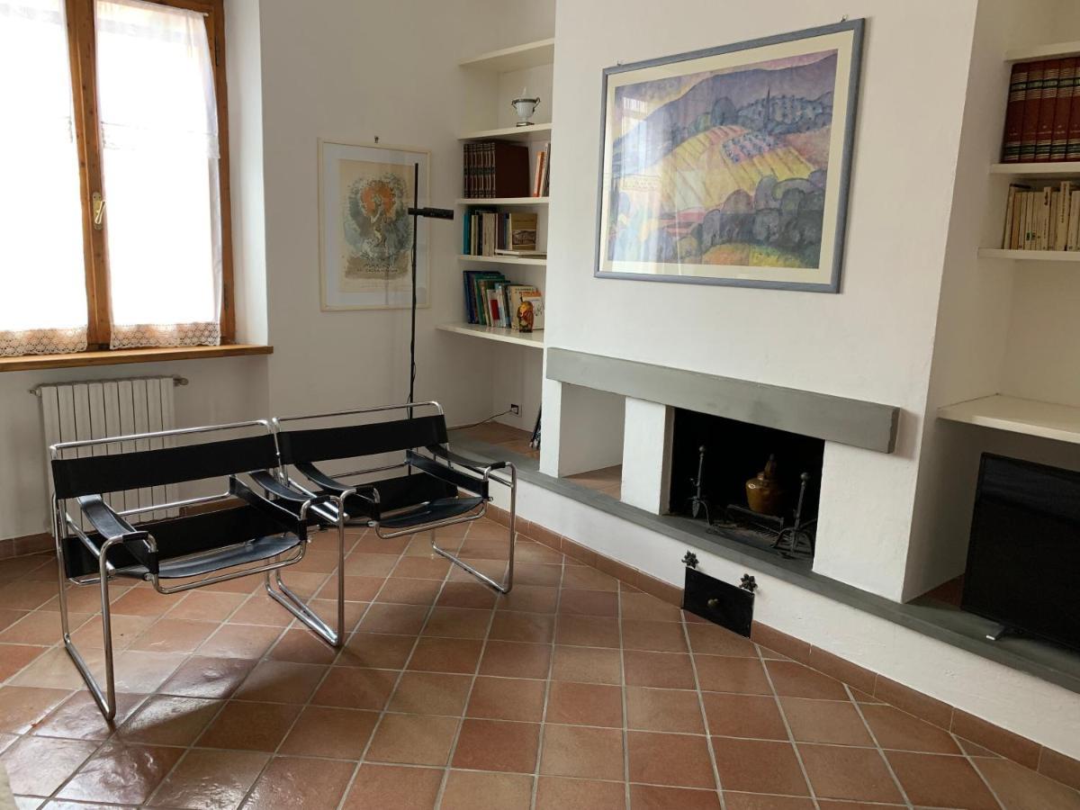 Appartamento Donella Con Parcheggio Privato San Gimignano Esterno foto