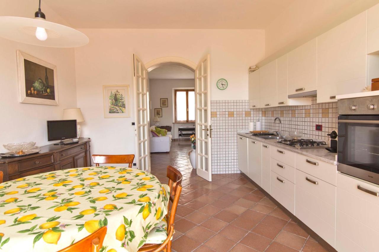 Appartamento Donella Con Parcheggio Privato San Gimignano Esterno foto